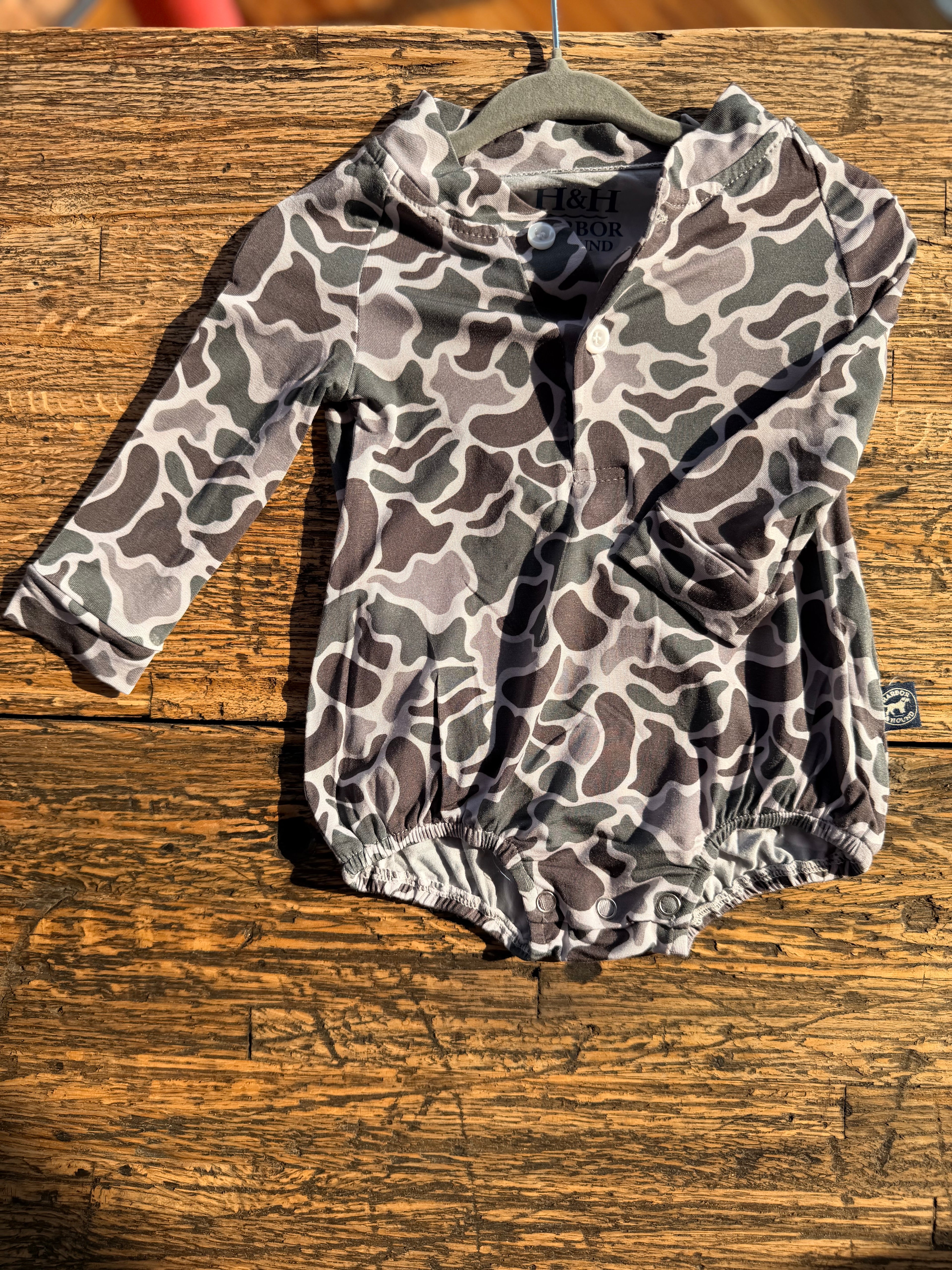 Harbor Henley Bubble in Deer Camo