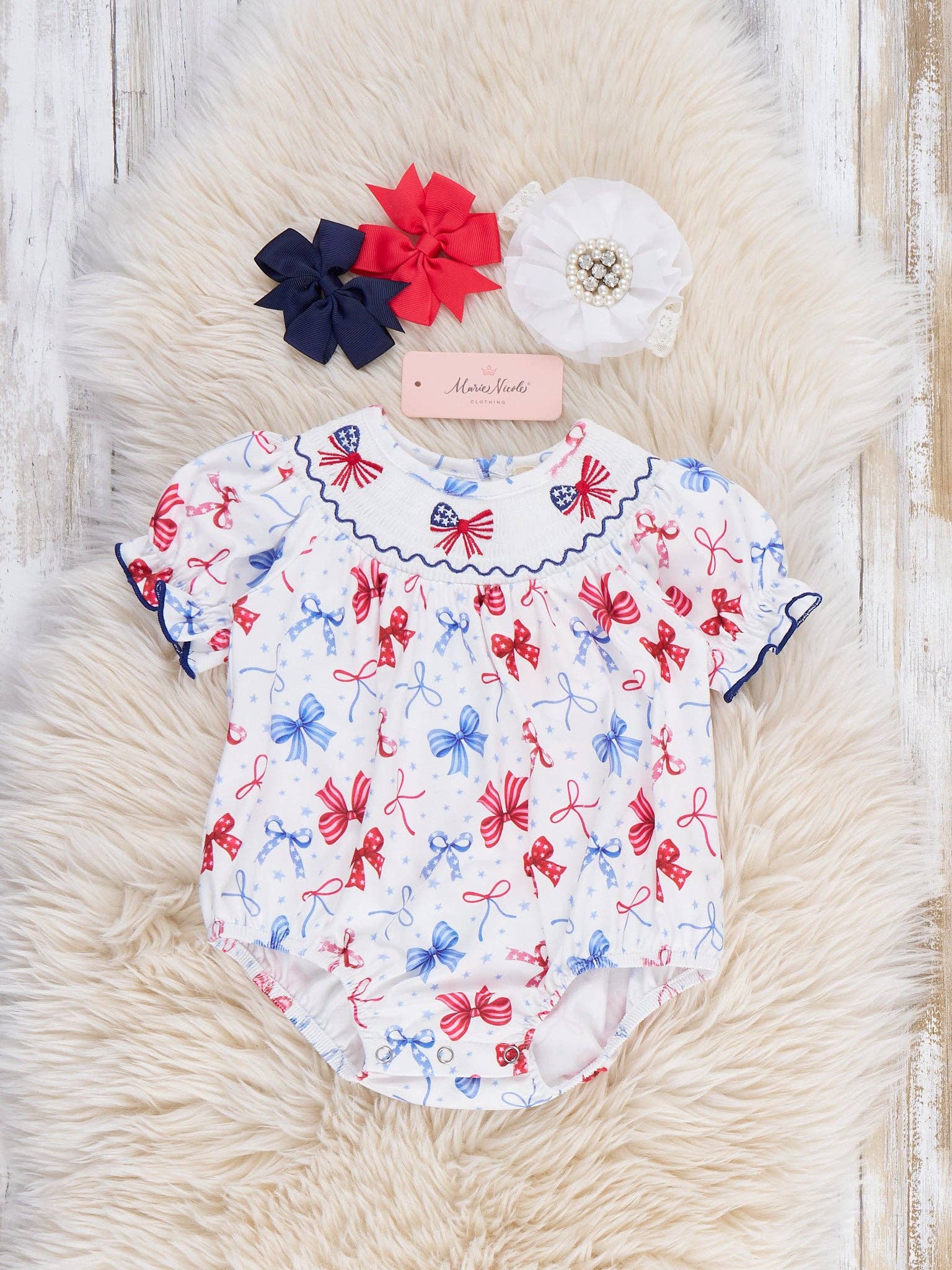 Patriotic Bow Delight Smocked Bubble Rompe